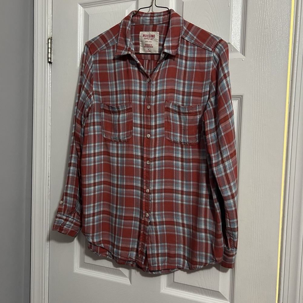 Mossimo Supply Co. Plaid Boyfriend Fit Button-Down Shirt Women's - Size M -